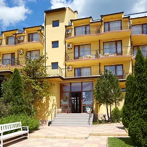 Yalta Complex Napospart