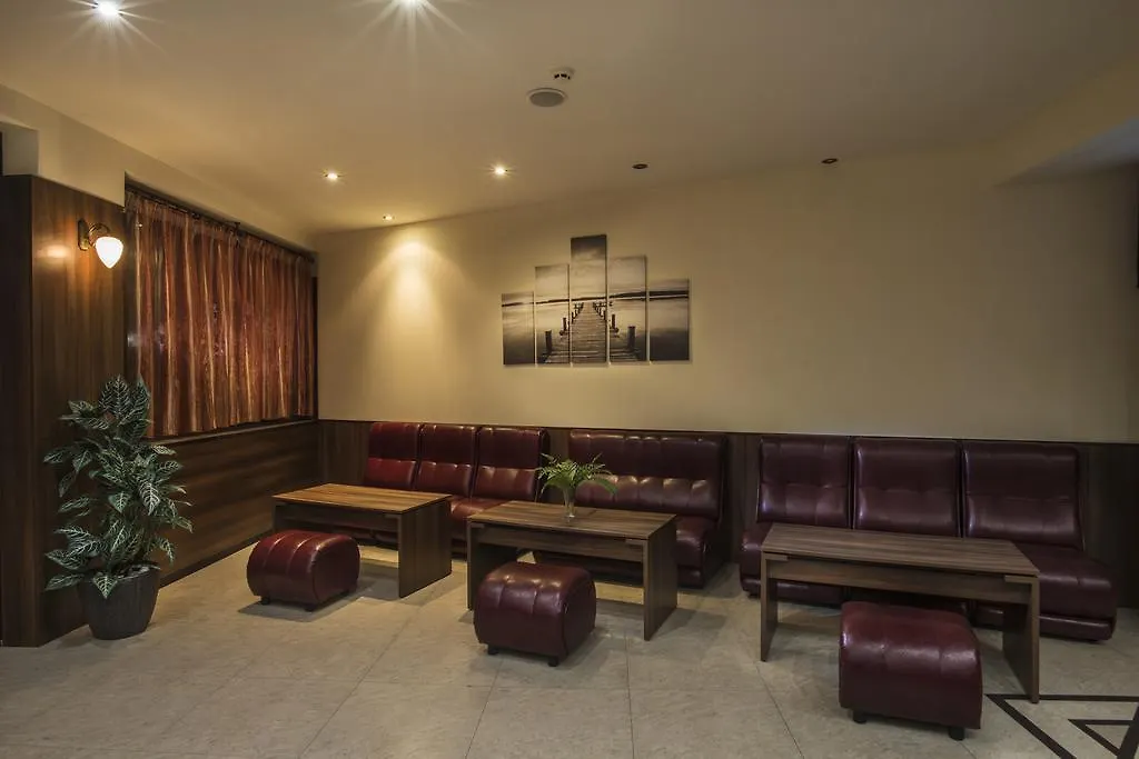 Hotel Lira Słoneczny Brzeg